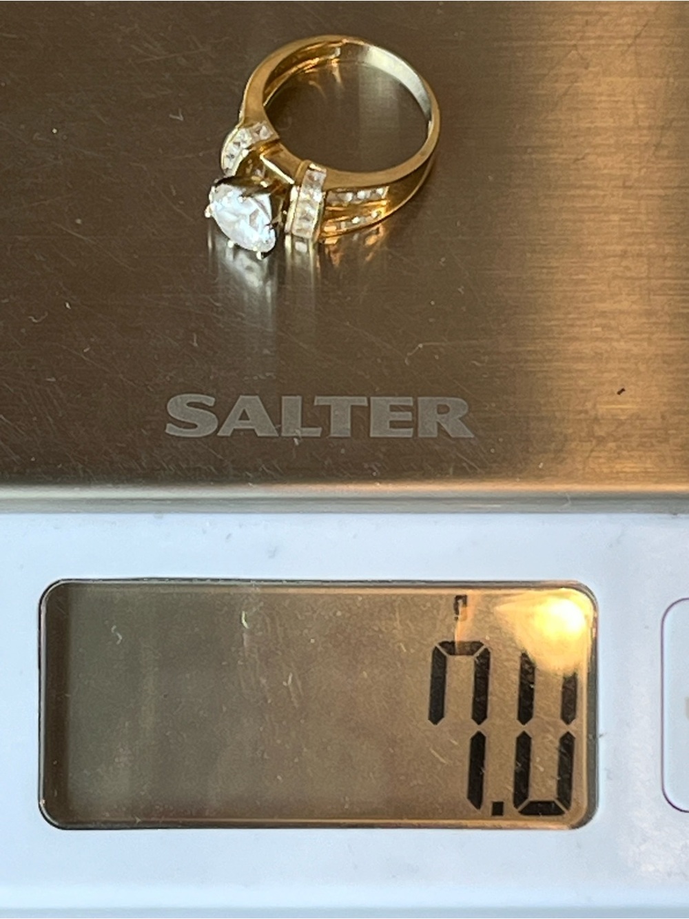 Beautiful 14K Gold CZ Ring - Picture 4 of 14